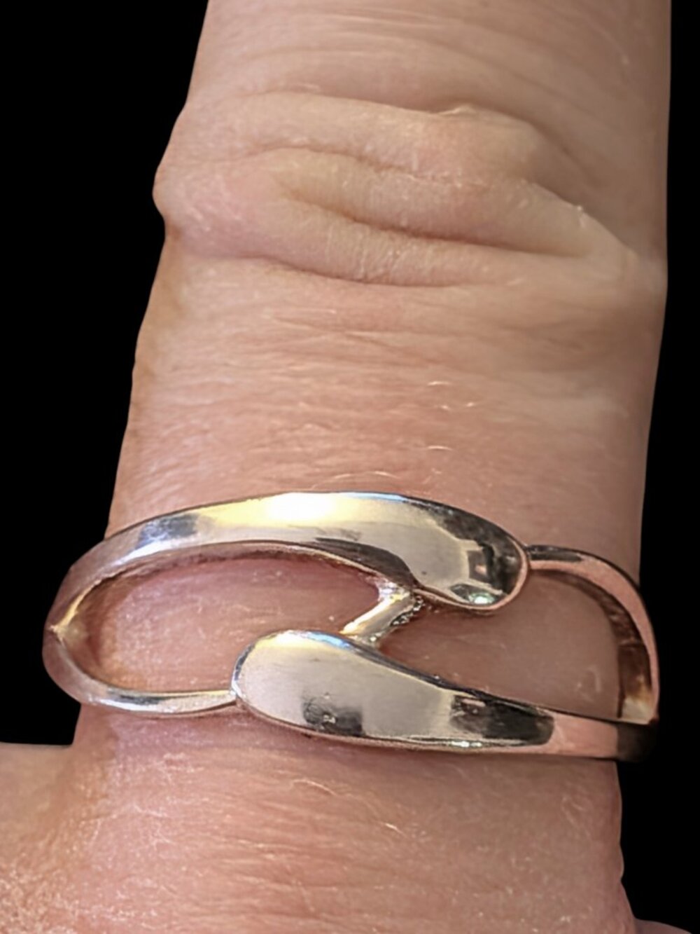 925 Rhodium Plated Sterling Silver Open Pattern Size 9